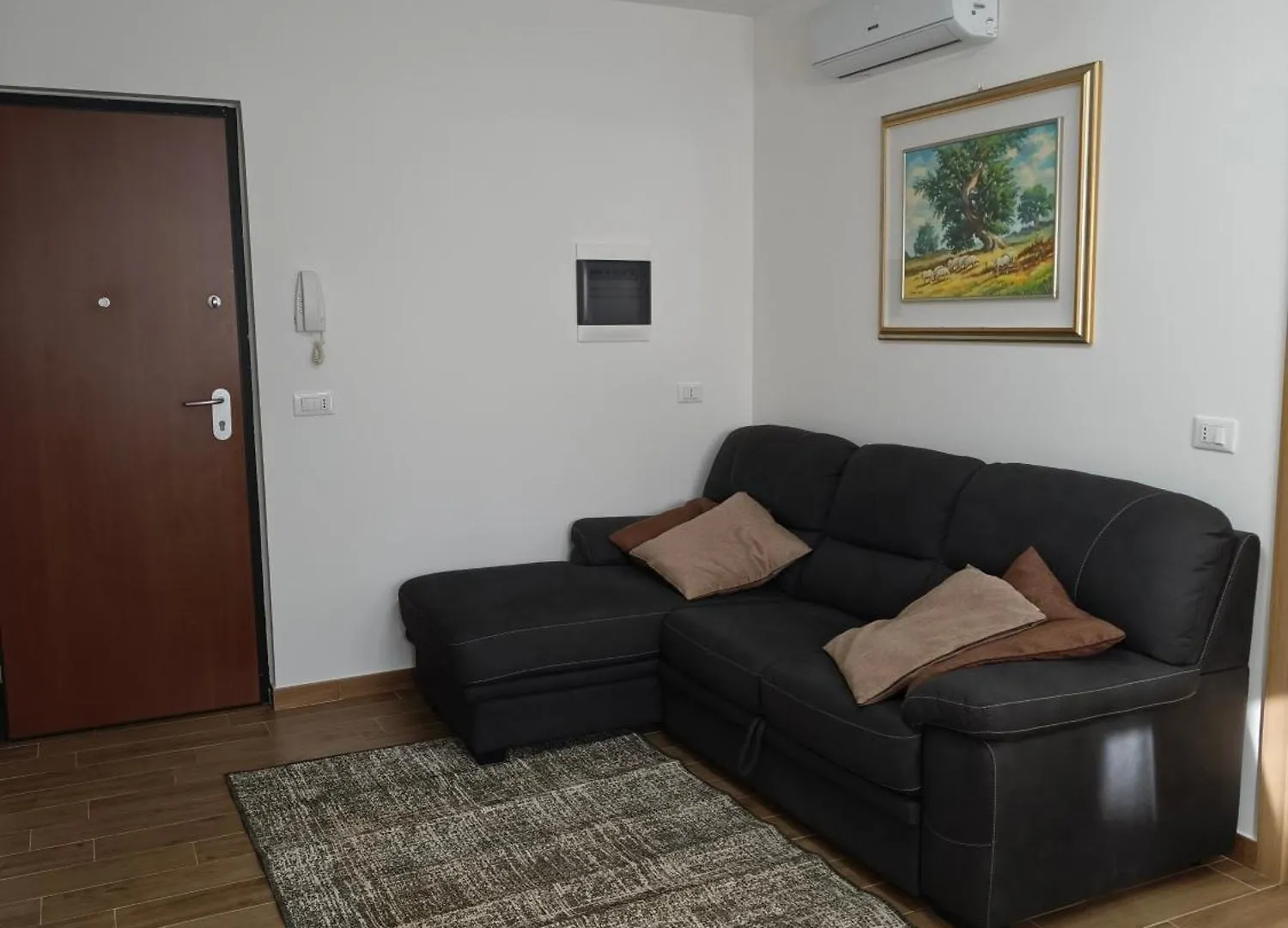 Guest House Civico 16 Oristano
